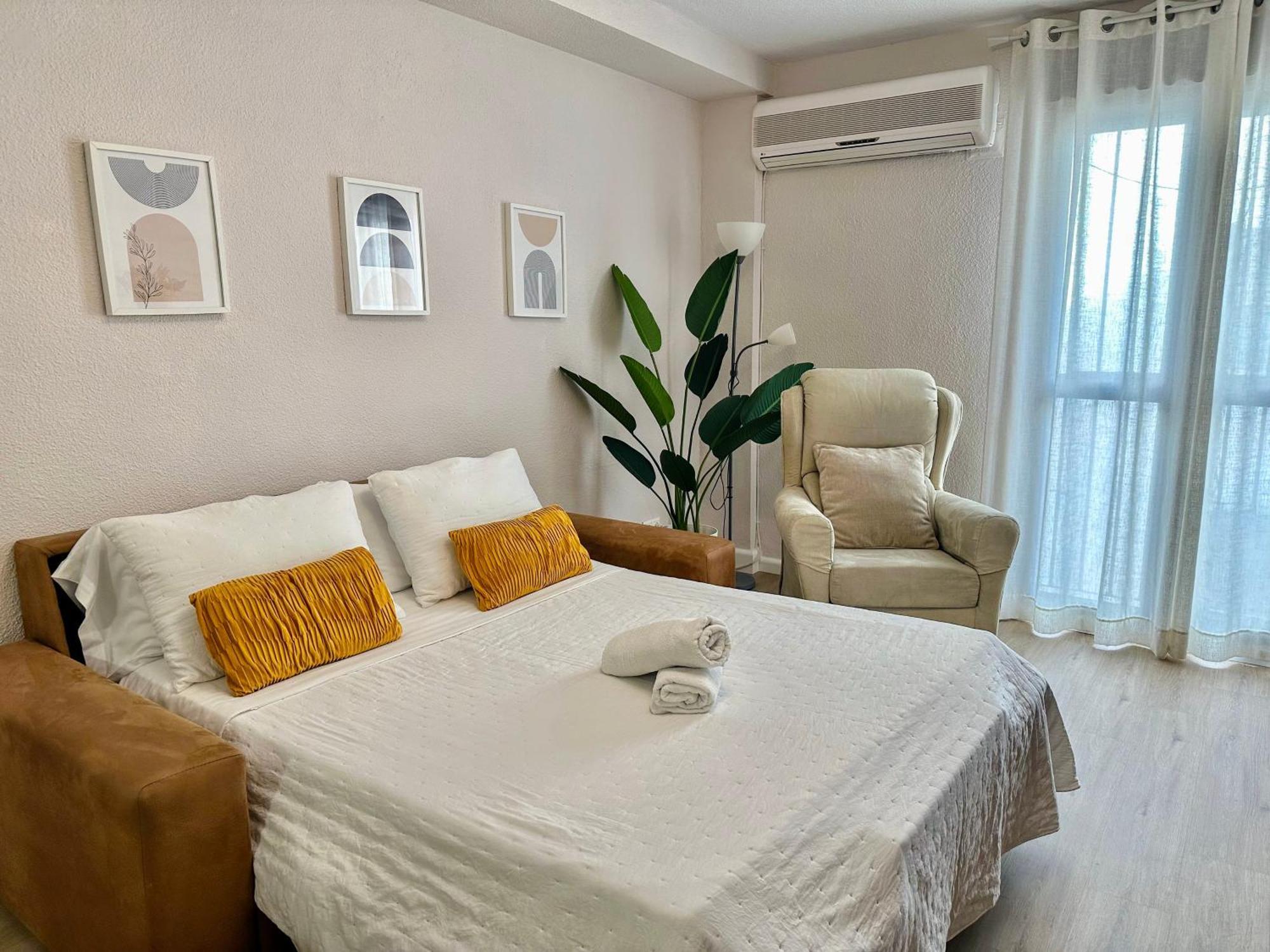 Apartamento Alcazar San Basilio Кордова Экстерьер фото